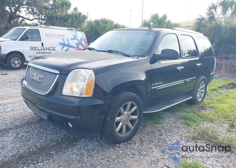 2007 GMC Yukon Denali z USA, uszkodzony, nr VIN 1GKFK63867J169635